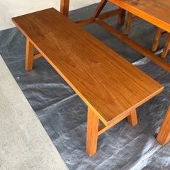 ニトリ ダイニングテーブルセットの画像