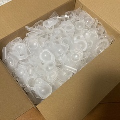 コンタクトレンズ　空容器　いろいろ　360個以上ありますの画像