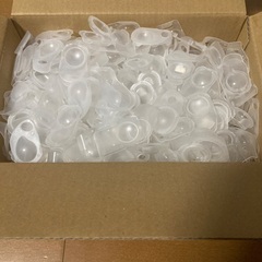 コンタクトレンズ　空容器　いろいろ　360個以上ありますの画像