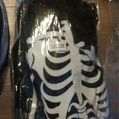 新品！ハロウィン　コスプレ　衣装　骸骨　4点セット男女兼用120センチ　イベントの画像