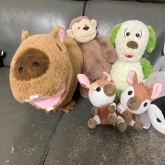 ぬいぐるみたちの画像