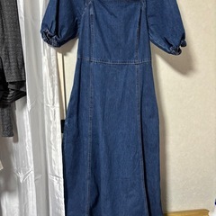 （美品）ZARAデニムワンピースの画像