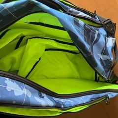 大容量ラケットバックの画像