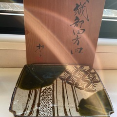 奥村松子　作家物　☆☆　織部　四方皿　23x20x高さ4.5cm　☆☆　の画像