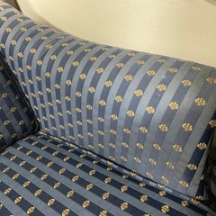 カリモク3人用ソファー
の画像