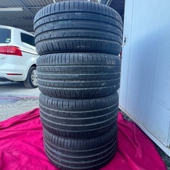 タイヤ　4本の画像