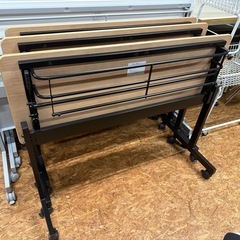 折り畳みテーブル　幅120 奥45 高さ70cm　フォールディングテーブルの画像