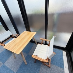 ローテーブル&折畳チェア二脚セット
の画像