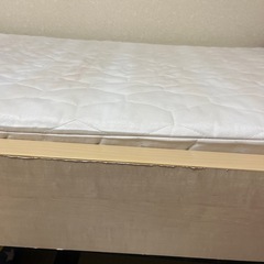 シングルベッドの画像