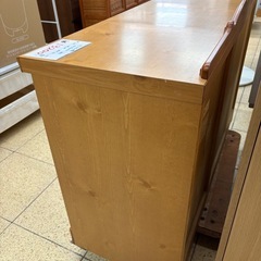 【リユースマン倉敷】カントリー風ローチェスト 棚の画像