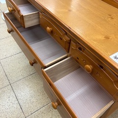 【リユースマン倉敷】カントリー風ローチェスト 棚の画像