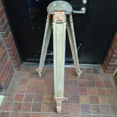 ソキア C32 オートレベル 三脚付き 倍率22倍【市川行徳店】【店頭取引限定】【中古】管理番号：ITIC1R3HYTIIの画像