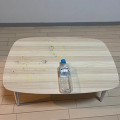 折りたたみローテーブルの画像