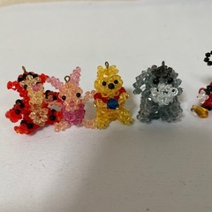 スワロフスキーで作ったディズニーキャラクターの画像