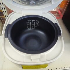 ✨️ジモティー割引✨️【ジャングルジャングル堺初芝店】　現状販売　SHARP　炊飯器　KSD-CF05C　2020年製　堺市（東区　西区　北区　南区　堺区　美原区）高石市　泉大津市　忠岡町　和泉市　松原市　大阪狭山市の画像