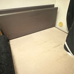 【受渡決定】セミダブルベッドの画像