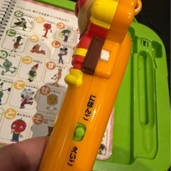 知育 アンパンマン ことばずかんDX 日本語 英語の画像