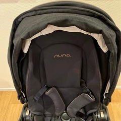 nuna ベビーカー triv「リベテッド｣ の画像