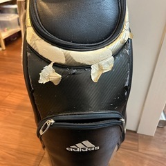 adidas  ゴルフバッグの画像