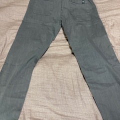 メンズパンツの画像