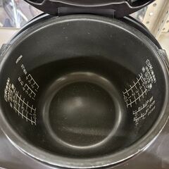 J3331 【リユースのサカイ柏店】HITACHI 日立　5.5合炊き　IH炊飯器 RZ-BC10M　 2020年製　クリーニング済み　参考価格14,960円の画像