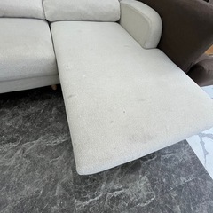 ソファ🛋️　三人掛け（Beige） の画像