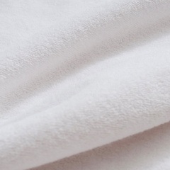 新品　ねこ×リボン柄ブランケットの画像