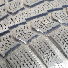 215/65R16 スタッドレスタイヤ、ホイール4本セットの画像