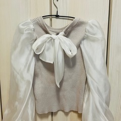 グレイル/Mサイズ◇バックリボンボリュームスリーブニットトップスの画像