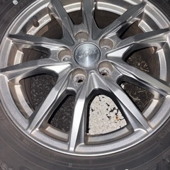 スタッドレス付きホイール185/65R15pcd100の画像