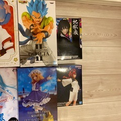 いろんなフィギュアまとめ売りの画像