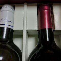 ギフト　ワイン　2本白2005　赤2002　未開栓の画像
