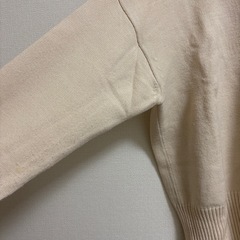 ローリーズファーム　　セーター（白）の画像