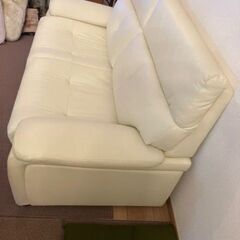 2人掛けソファーの画像