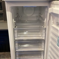 【使用可中古品】AQUA 冷凍庫AQF-GS13J 冷凍/チルド/冷蔵切替式の画像