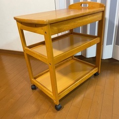 3段木製ワゴン　キッチンワゴン　コロ付き　の画像