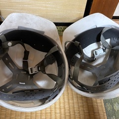防災安全　作業用　中古ヘルメット　4個セット　スターライト販売　トーヨーセフティの画像
