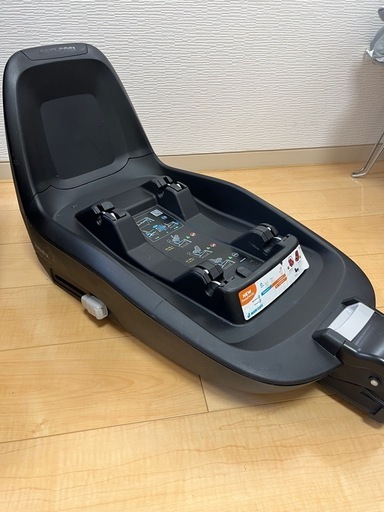 マキシコシ　チャイルドシート　ISOFIX
