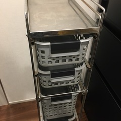 キッチンラック　使用感ありの画像