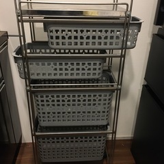 キッチンラック　使用感ありの画像