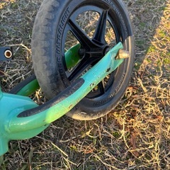 ストライダー　グリーン　緑の画像