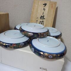 有田焼　仁祥窯　鉄鉢揃　5客　中鉢　中皿　色絵　金彩古伊万里　和食器　浅鉢の画像