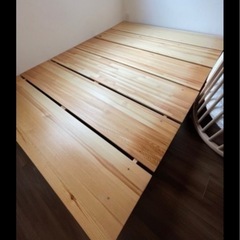 ベッドフレーム（ダブル）の画像