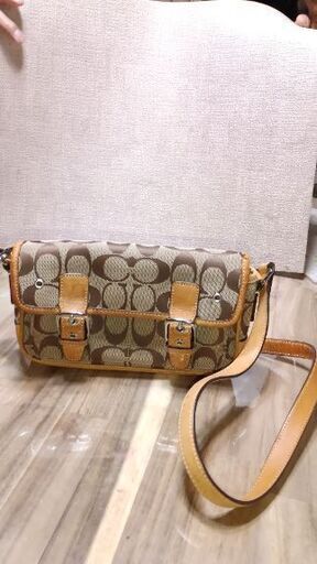 COACHショルダーバッグ