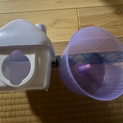 ハムスターゲージ ピンクの画像
