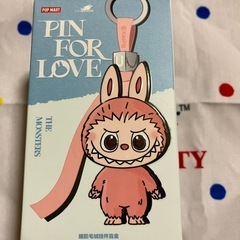 ラブブ　新品未開封　イニシャルYの画像