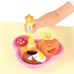 メルちゃん人形＆キッズプレートのセットの画像