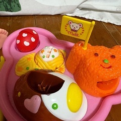 メルちゃん人形＆キッズプレートのセットの画像