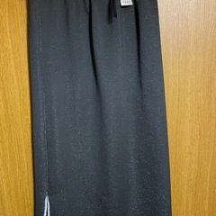 ラメデザイン タイトスカート スリットありの画像