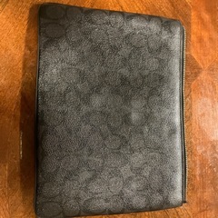 coach大きなポーチ　訳ありの画像